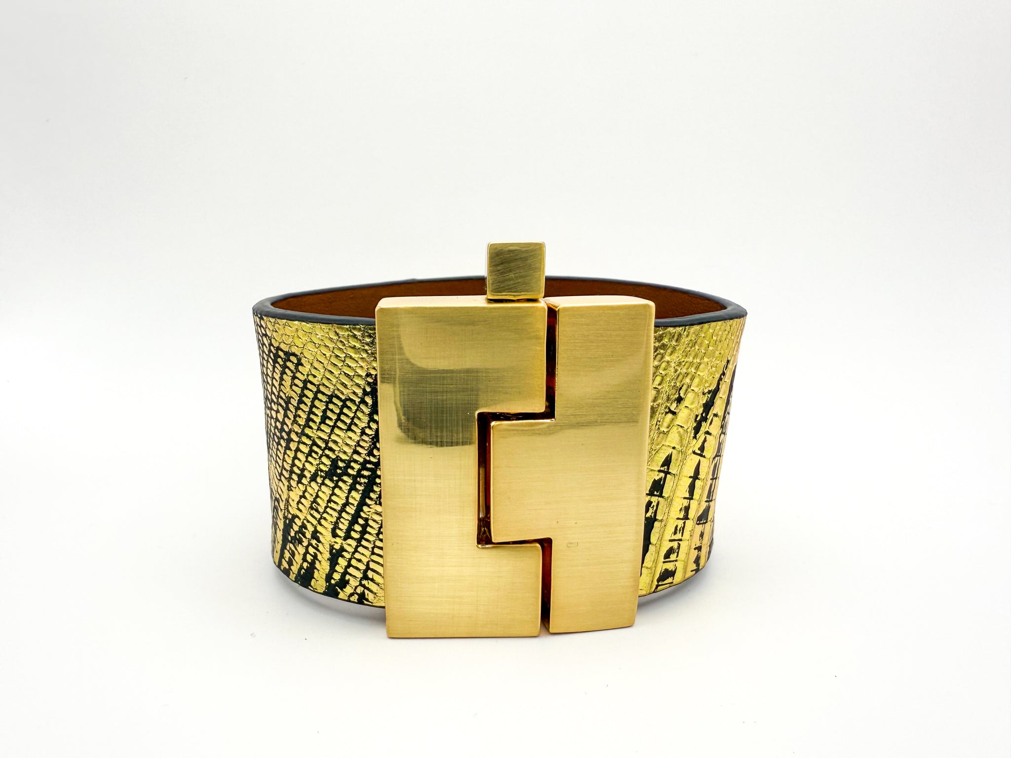 NEW Wide Metallic Gold and Black Lizard Jigsaw Cuff