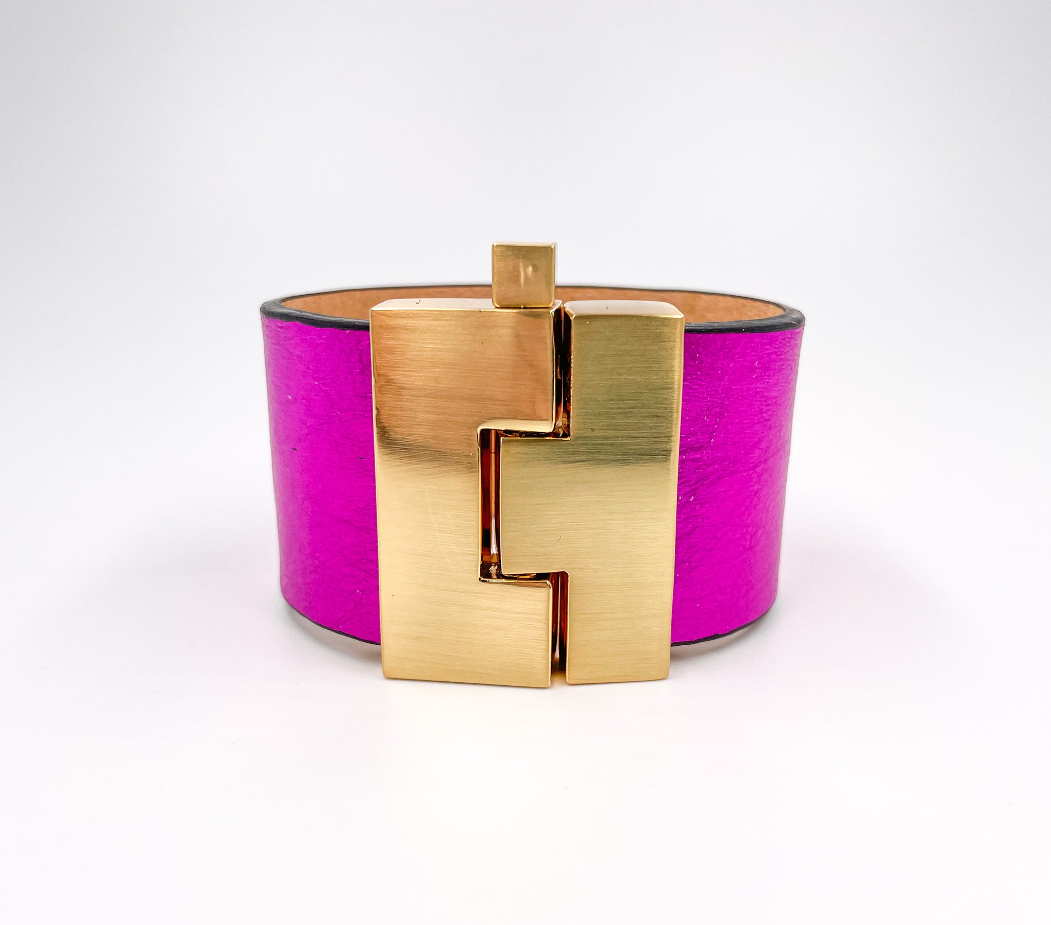 Metallic Hot Pink Leather Wide Jigsaw Cuff