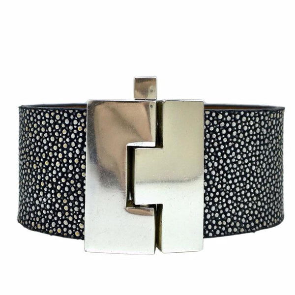 Wide Silver Hologram Stingray Jigsaw Cuff