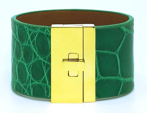 SALE Wide Turnlock Cuff Irish Green Alligator
